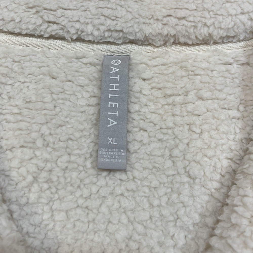 BNWT Athleta Tugga Sherpa Cropped Bomber Jacket XL Natural Beige Cream - Picture 5 of 14